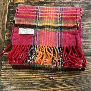 John Hanley & Co lambswool scarf